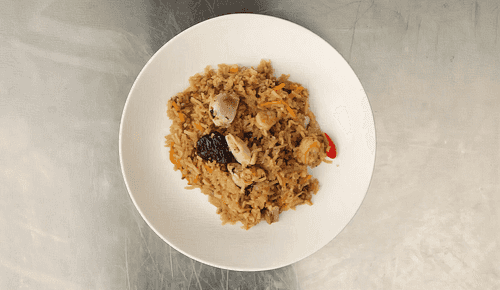 Pilaf with seafood