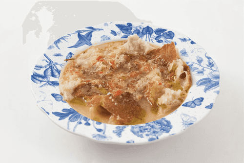 Garlic soup "Aigo-bulido"